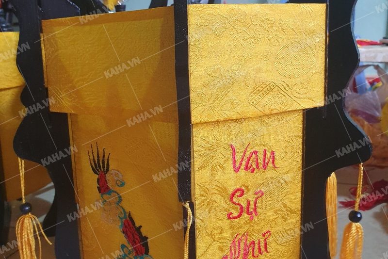 đèn lồng dùng bóng đèn gì — LongDenViet xưởng Tân Phú TP.HCM