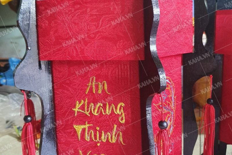 đèn lồng dùng bóng đèn gì — LongDenViet xưởng Tân Phú TP.HCM