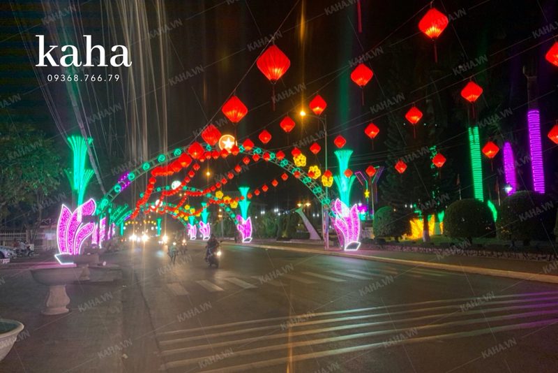 Đèn lồng Hội An trang trí ca phê sân vườn — LongDenViet xưởng Tân Phú TP.HCM