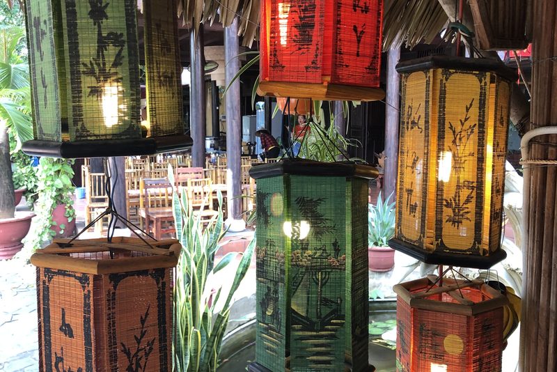 Đèn Lồng Hội An Ngoài Trời — LongDenViet xưởng Tân Phú TP.HCM