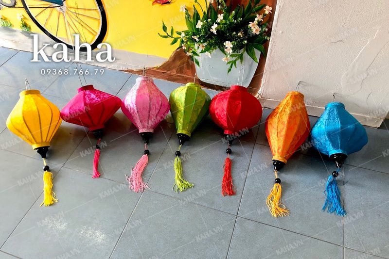 đèn lồng màu nào bán chạy nhất — LongDenViet xưởng Tân Phú TP.HCM