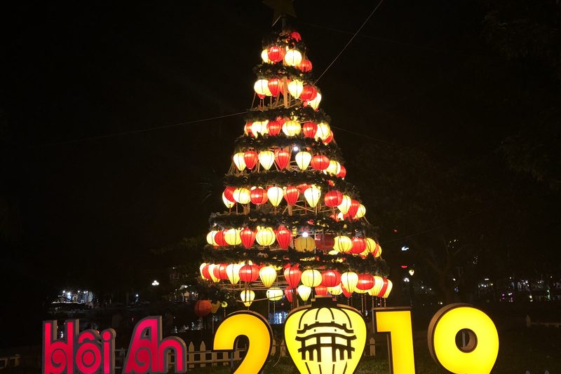 đèn lồng Phú Quốc resort — LongDenViet xưởng Tân Phú TP.HCM