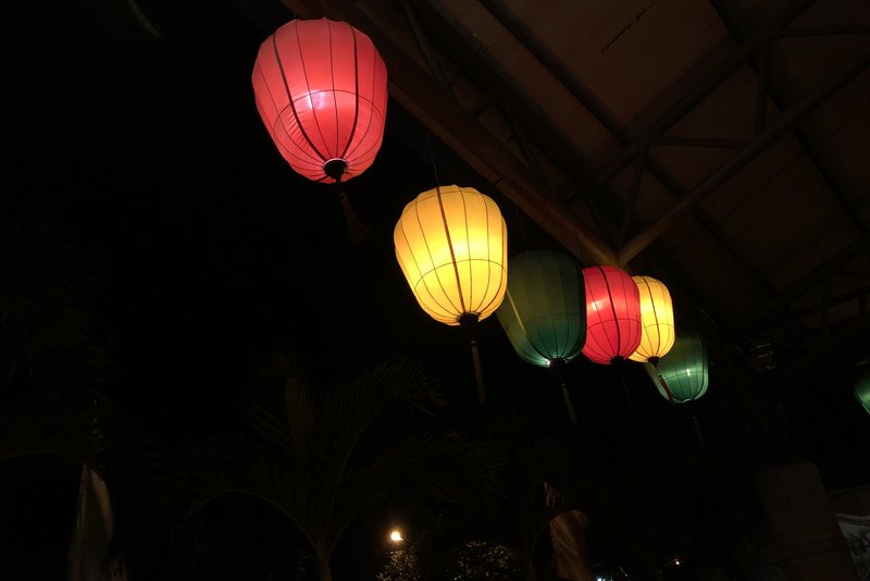 đèn lồng trang trí bar pub — LongDenViet xưởng Tân Phú TP.HCM