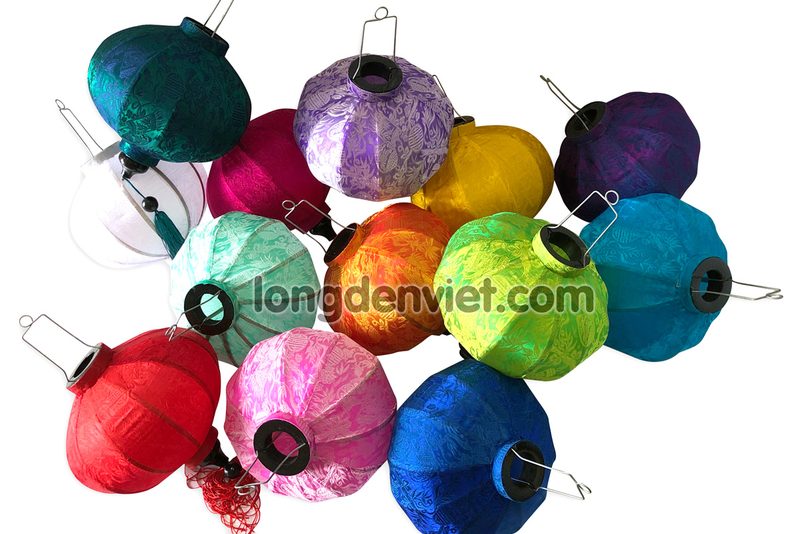 đèn lồng trang trí vườn hợp phong thủy — LongDenViet xưởng Tân Phú TP.HCM