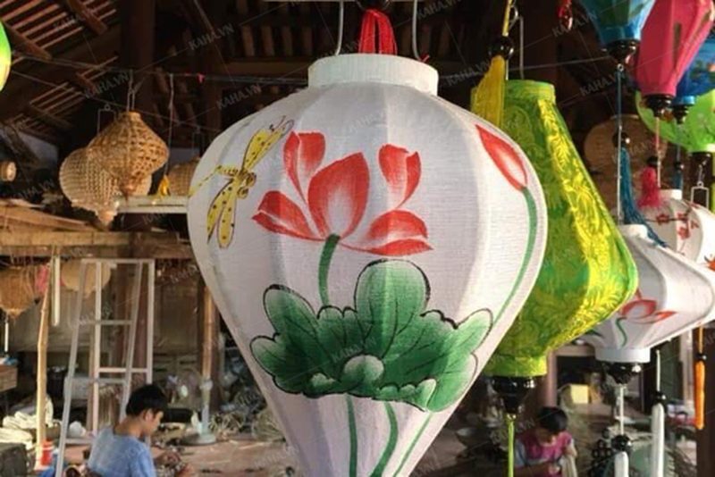 đèn trang trí nhà hàng sang trọng — LongDenViet xưởng Tân Phú TP.HCM