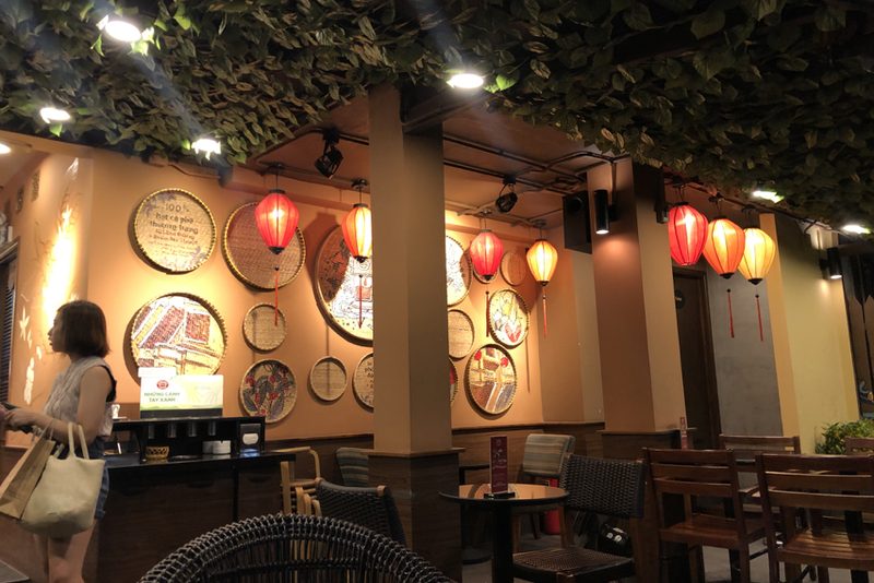 móc treo đèn lồng trang trí — LongDenViet xưởng Tân Phú TP.HCM