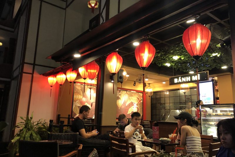 móc treo đèn lồng trang trí — LongDenViet xưởng Tân Phú TP.HCM