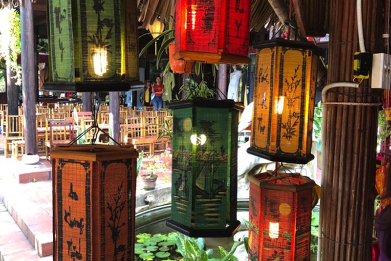 mua đèn lồng quận Gò Vấp TP.HCM — LongDenViet xưởng Tân Phú TP.HCM