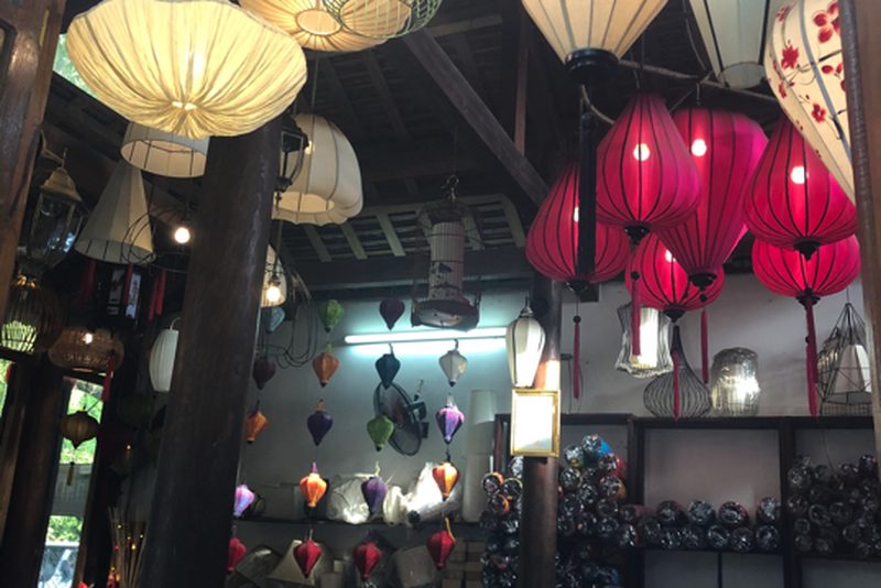 nghề làm đèn lồng thu nhập bao nhiêu — LongDenViet xưởng Tân Phú TP.HCM