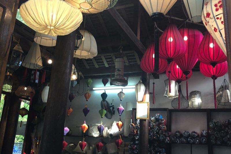 nghề làm đèn lồng thu nhập bao nhiêu — LongDenViet xưởng Tân Phú TP.HCM