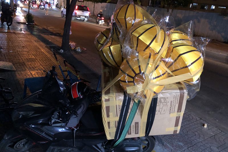 trang trí chủ đề rustic đèn lồng — LongDenViet xưởng Tân Phú TP.HCM