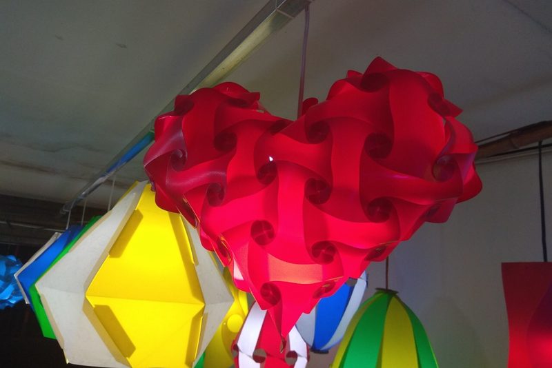 đèn trái tim trang trí phòng cưới — LongDenViet xưởng Tân Phú TP.HCM