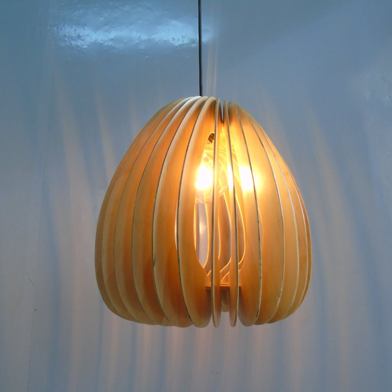 Đèn Lồng Gỗ Tre Trang Trí Ban Công Ngoài Trời — đèn lồng gỗ Hội An | LongDenViet