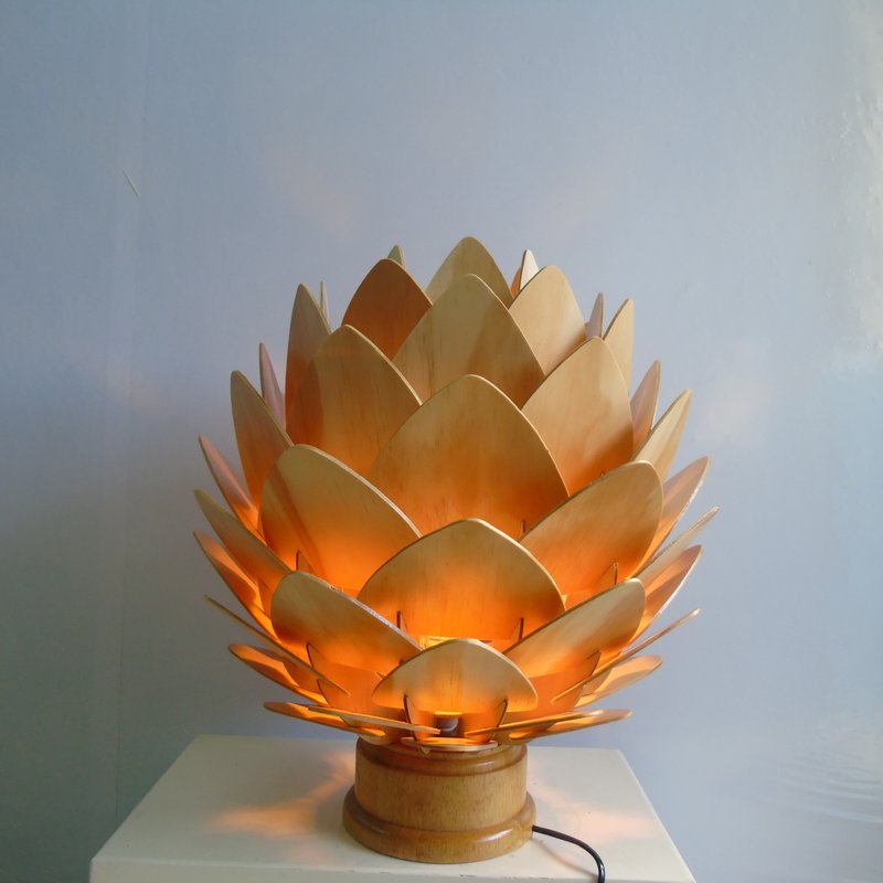 Lồng Đèn Gỗ Thủ Công Trang Trí Bàn Thờ Ngày Tết — đèn lồng gỗ Hội An | LongDenViet