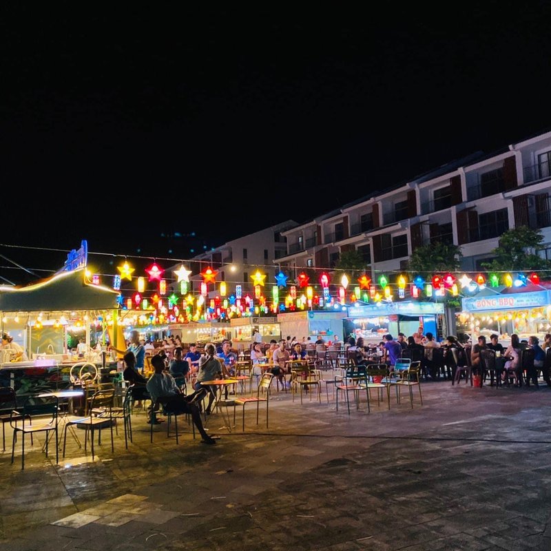 Đèn Lồng Nhựa Lục Giác Trang Trí Phòng K — góc nhìn thứ 2