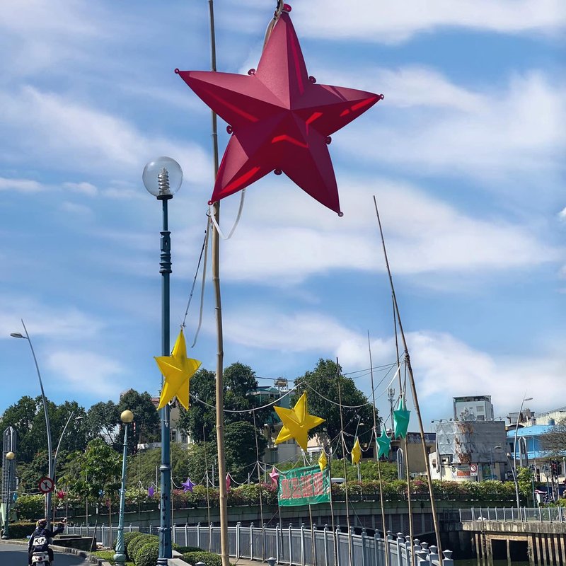 Đèn Lồng Nhựa Tròn Trang Trí Tiệc Cưới N — góc nhìn thứ 2