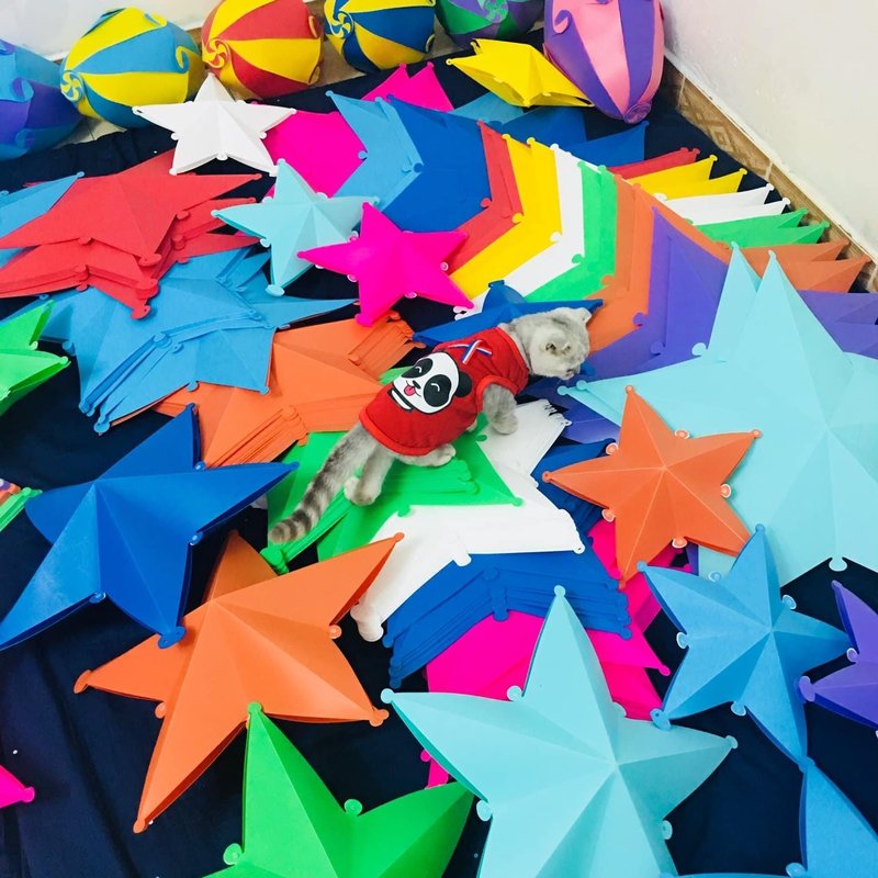 Lồng Đèn Nhựa Hội An Trang Trí Quán Cafe — đèn nhựa xuyên sáng Hội An | LongDenViet