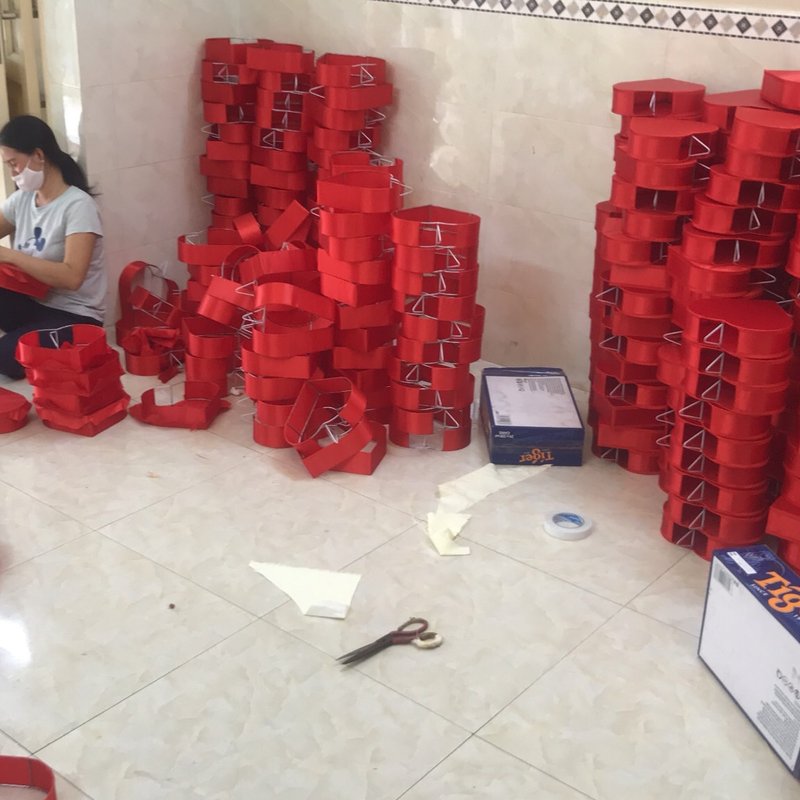 Đèn Trái Tim Vải Lụa Trang Trí Phòng N… — góc nhìn thứ 2