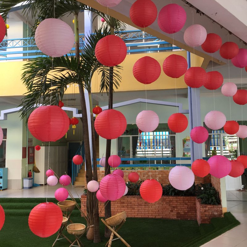 Đèn Lồng Nhựa Trong Sân Vườn Ngoài Trời — đèn tròn 10 màu Tân Phú, TP.HCM | LongDenViet