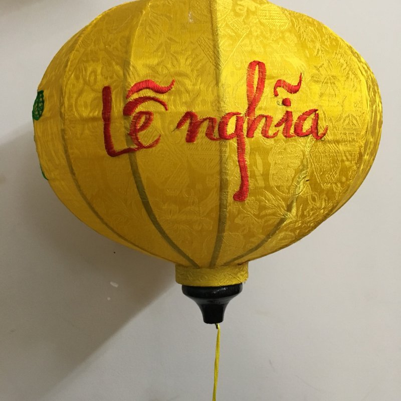 Đèn Lồng Giấy Xếp Trang Trí Sân Vườn — góc nhìn thứ 2