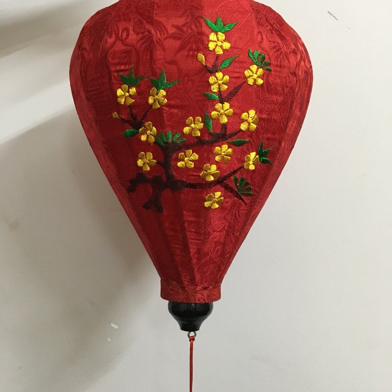 Lồng Đèn Hội An — góc nhìn thứ 2